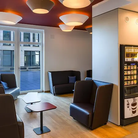 Hotel Braunschweig-city 3*
