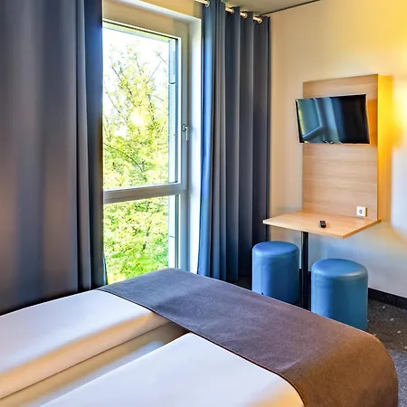 Hotel Braunschweig-city 3*